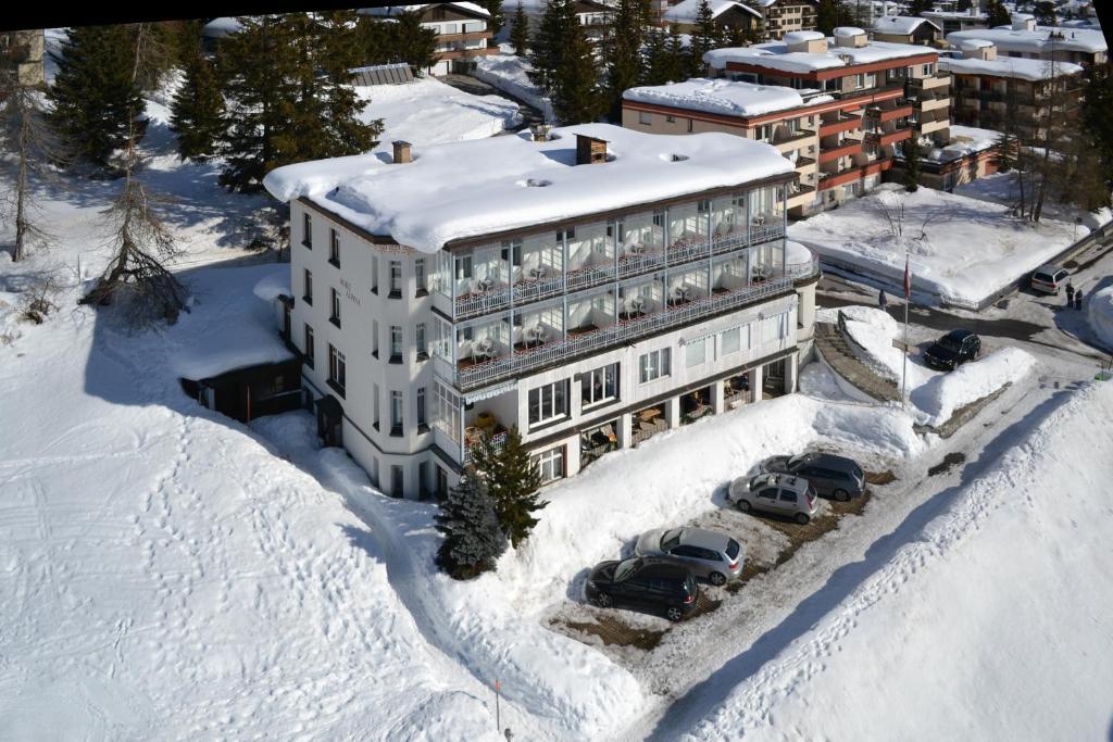 Hotel Alpina Давос Экстерьер фото